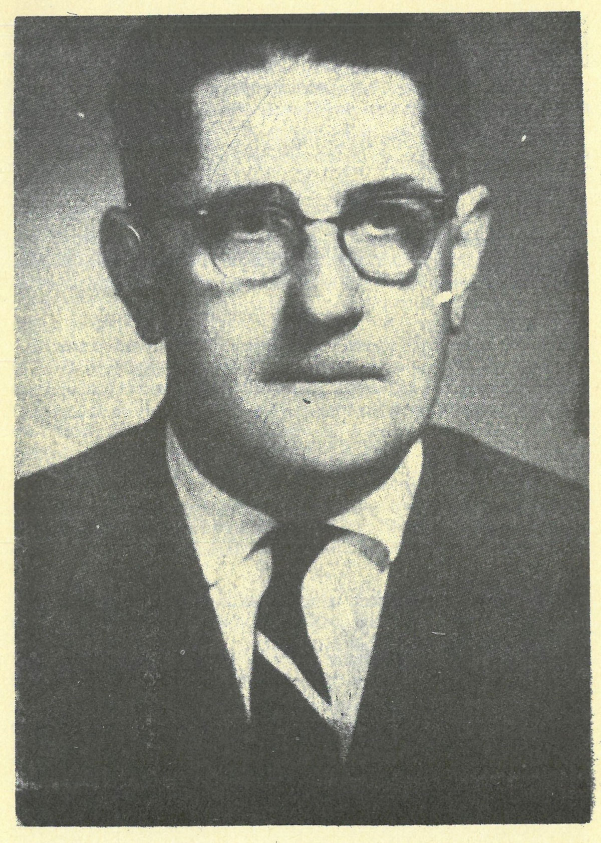 **Figure 1.** Oswaldo Mooser Barandun (23 December 1903, Maienfeld, Canton of Graubünden, Switzerland–14 July 1983, Sankt Gallen, Switzerland), chemical bacteriologist, researcher, palaeontologist and professor at the *Universidad Autónoma de Aguascalientes*. Source: Estrada -@Estrada1989, consulted from the *Biblioteca del Archivo Histórico del Estado de Aguascalientes.*